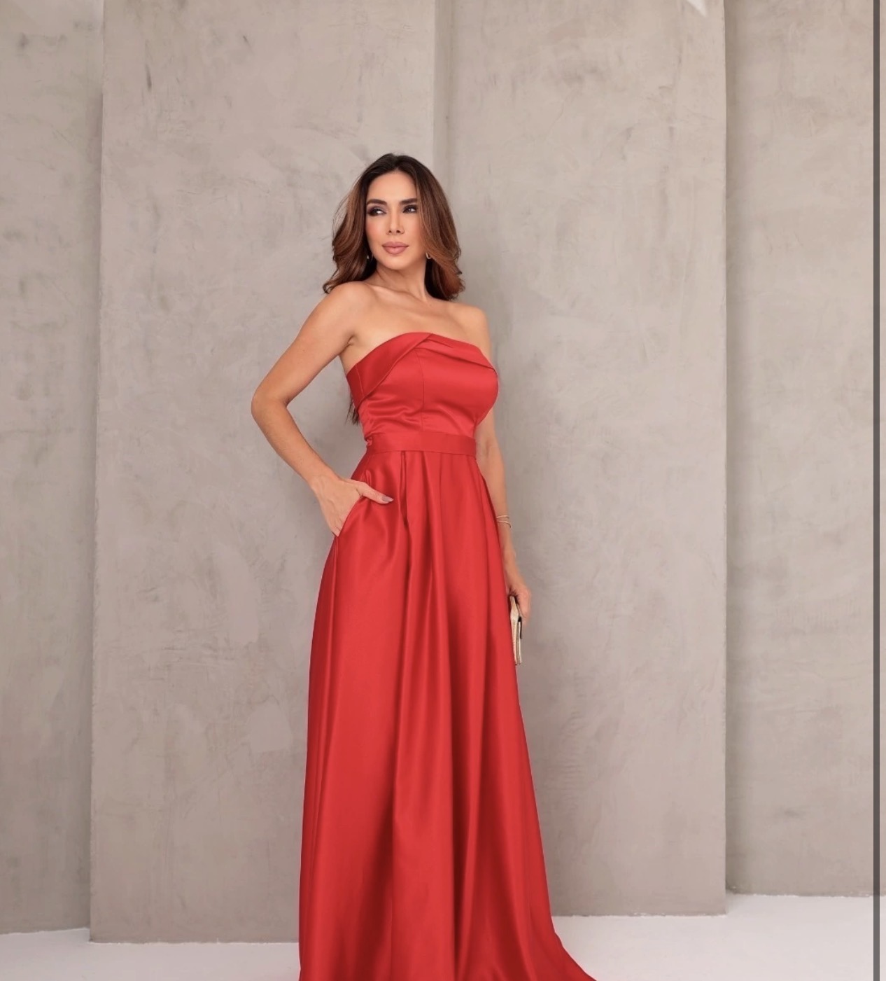 Vestido vermelho  Grace tomara que caia cetim 