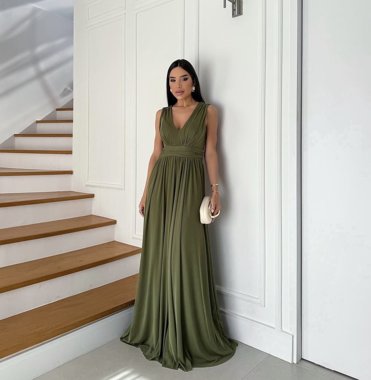 Vestido Longo Verde Oliva Decote V
