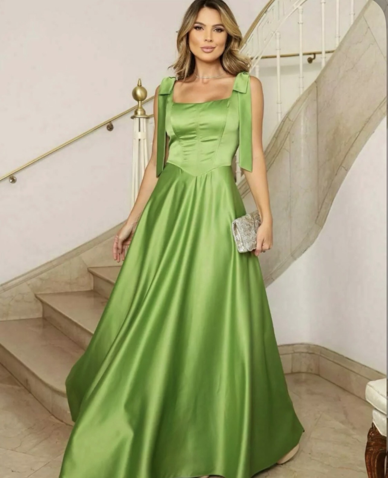 Vestido Longo Verde em Cetim