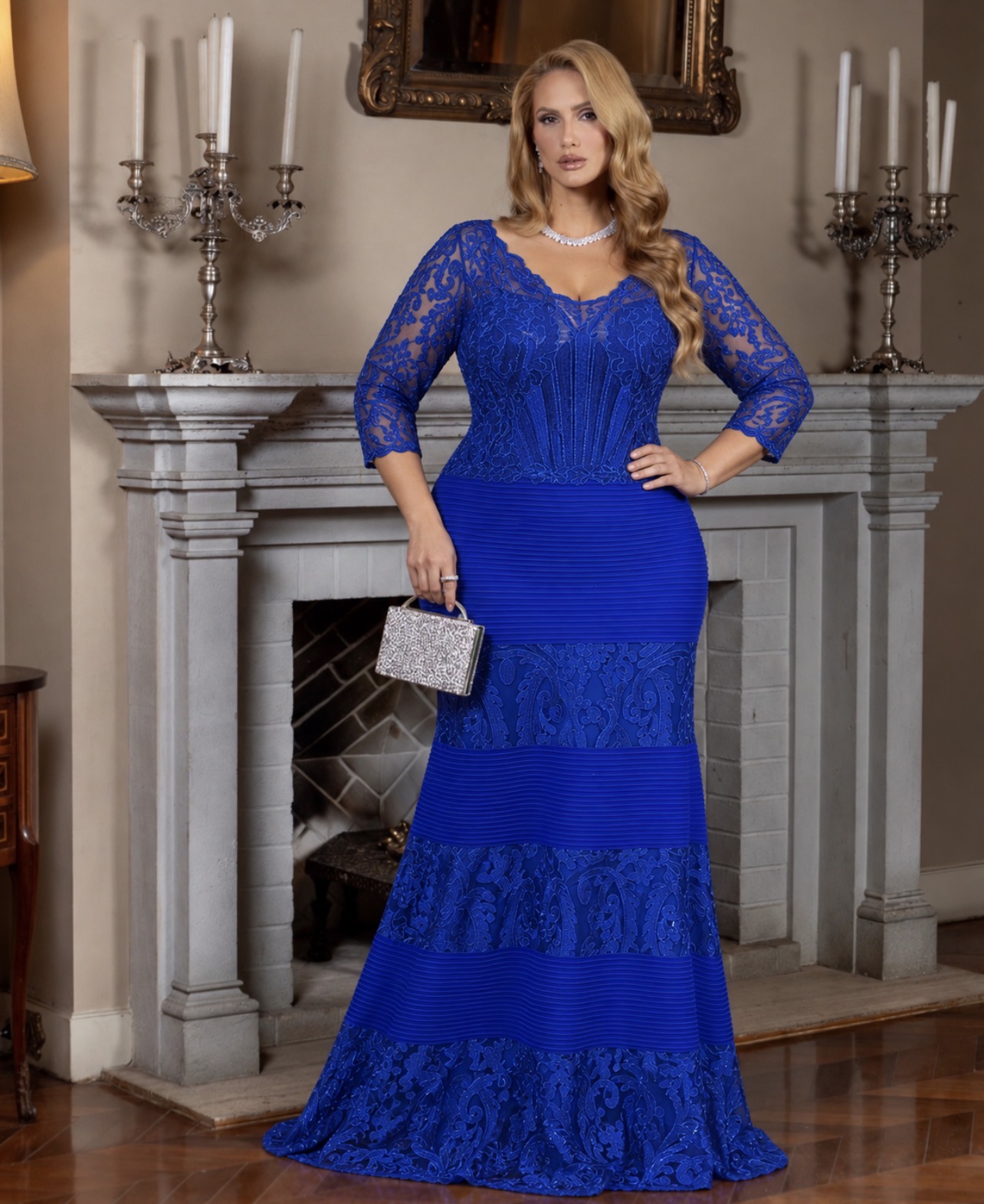 Vestido Longo Azul Royal em Renda G 