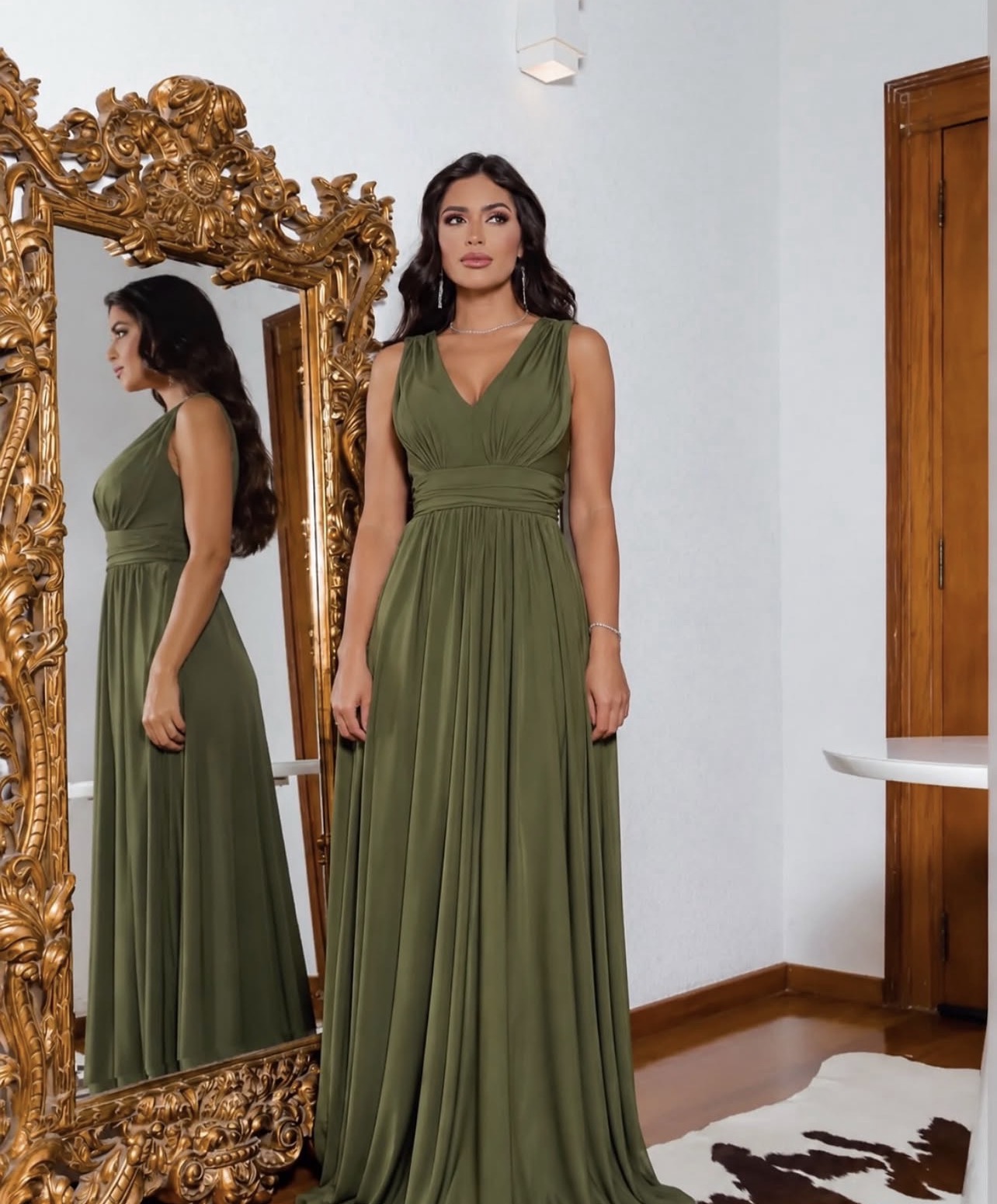 Vestido verde oliva fluido 